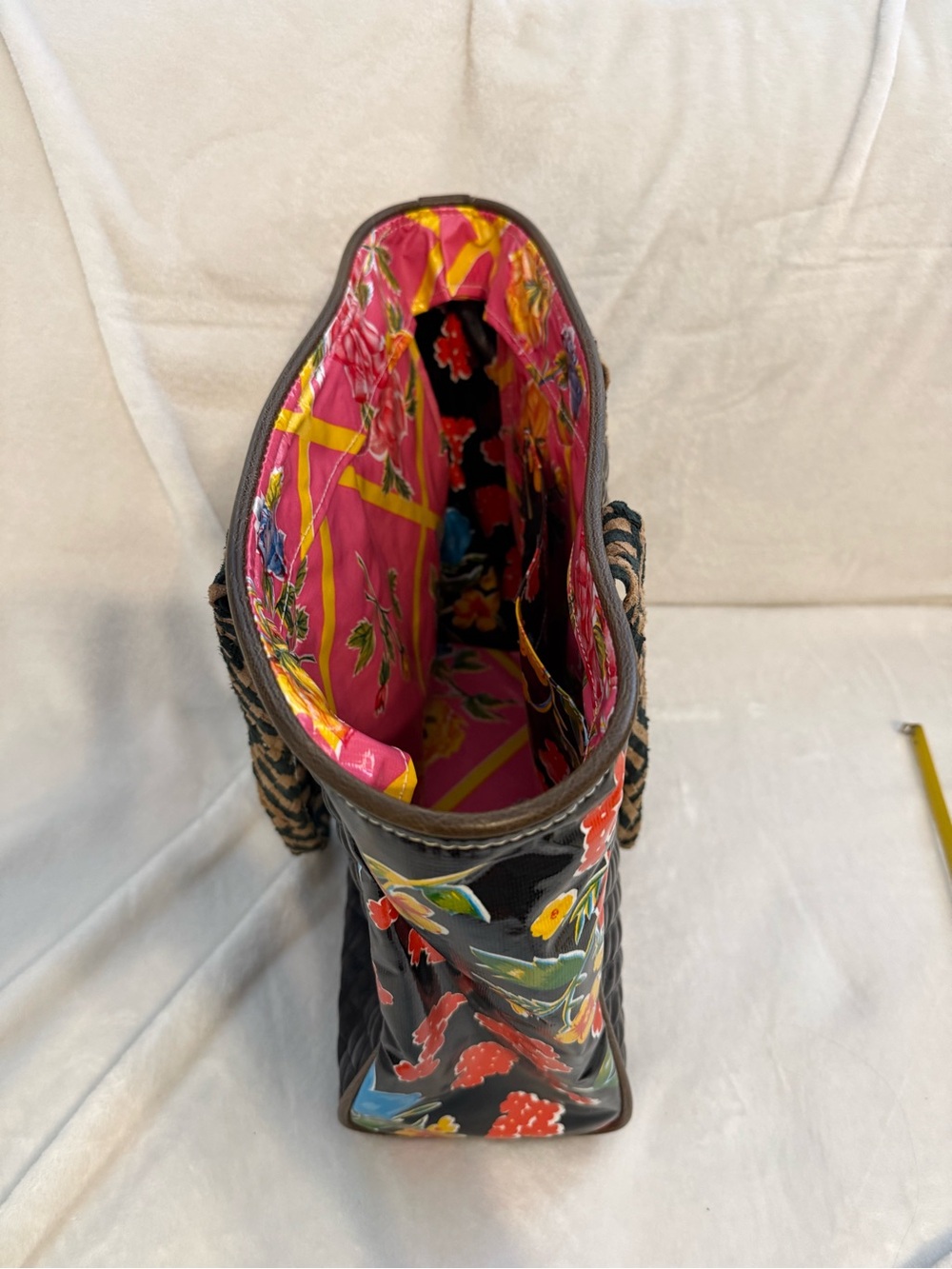 Consuela Vintage Black Tote with Bright Floral interior & sides, inside pocket - Picture 6 of 12